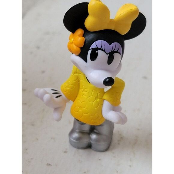 Disney yellow dress Minnie mouse Pixar toy figure - Picture 1 of 4